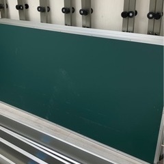 移動式黒板（キャスター付き）両面黒板　ほぼ新品　学習塾　学校　教...