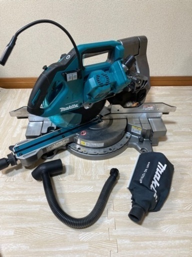 マキタmakitaスライド丸鋸216 40v中古　おまけあり