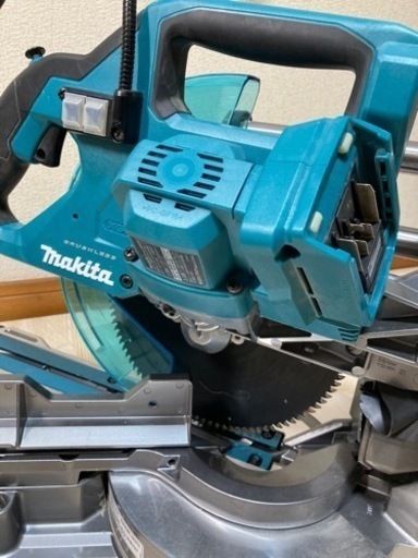 マキタmakitaスライド丸鋸216 40v中古　おまけあり