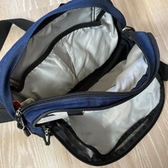 THE NORTH FACE ポーチの画像