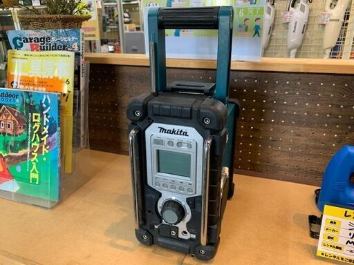 【完売商品】マキタ/Makita 充電式ラジオ MR103 本体のみ【中古品】