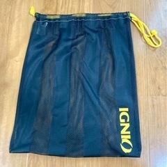 【8/17までの引き渡し】NIKEフットサルボール　直径20cmの画像