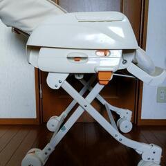 コンビ　ハイ・ローチェアーの画像