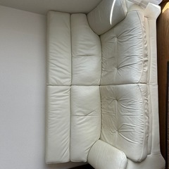 オフホワイトソファ🛋️無料で差し上げます❗️