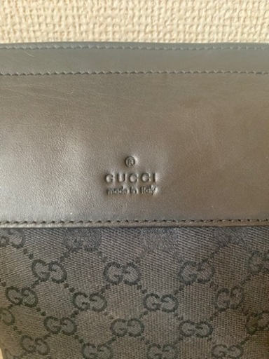 GUCCIショルダーバック正規品　美品