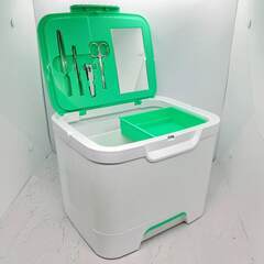 【未使用】✨救急箱✨【4/21-22来場限定❗✨PayPay決済だと450円❗】✨MIクリエーションズ 収納上手な救急箱 日本製 大容量 ミラー付 小物トレー 救急セット付 AS-300✨の画像