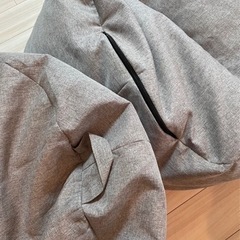 あげます【美品】ビーズクッション2個（グレー）の画像