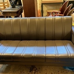 O-④ 【5000円】3人掛けソファ