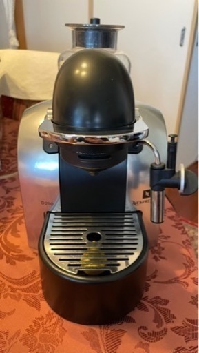 【値下げしました】Nespresso コーヒーメーカー
