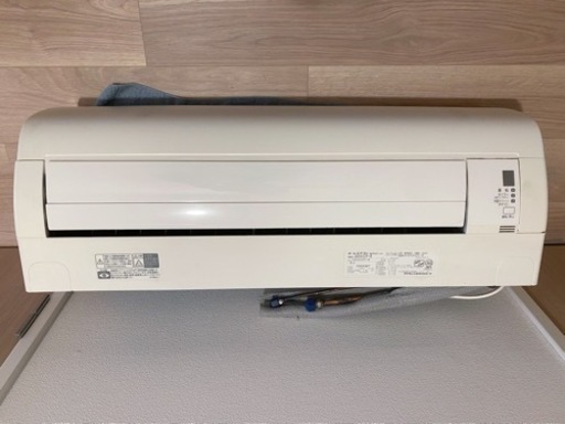 ダイキン18畳用エアコンと室外機　AN56UCP-W