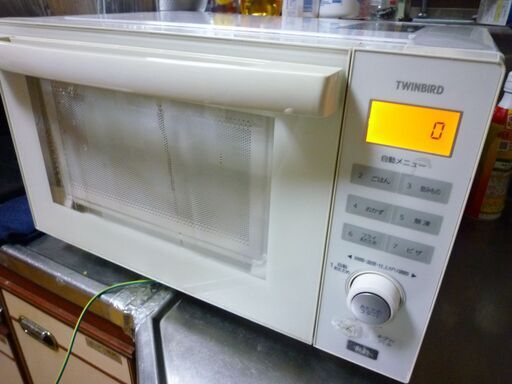 ツインバード電子レンジ（DR-E852)18年製