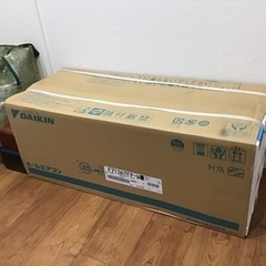 【未開封・未使用】【エアコン購入したい方いませんか？】【値段応相談】