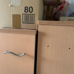 受け渡し予定者決まりました✨棚（キャスター付き）2個　300円の画像