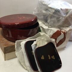 ○【処分品0円あげます！】漆器 木製 壽箱3段重ね 沈金細工 重...
