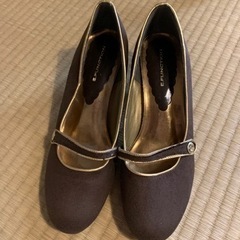 パンプス　LLサイズ　100円