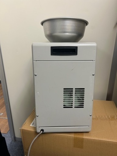 電動製粉機　やまびこ号L-S型　元値約10万円