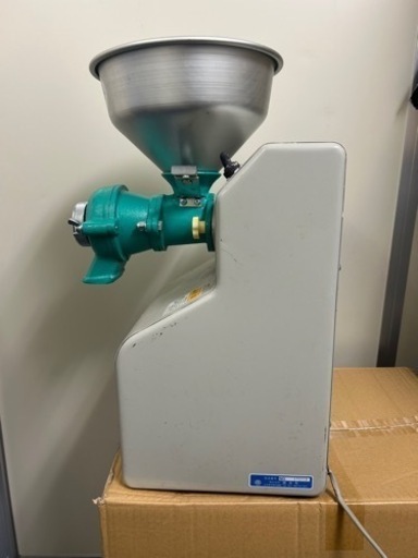 電動製粉機　やまびこ号L-S型　元値約10万円