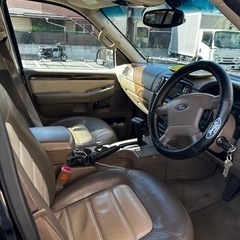 フォード　エクスプローラー　エディバウワーの画像