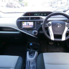 コミコミ55万円👌H.24(2012)年 トヨタ アクア 1.5 S バックカメラ プッシュスタート グレーメタリック 走行120,000kmの画像