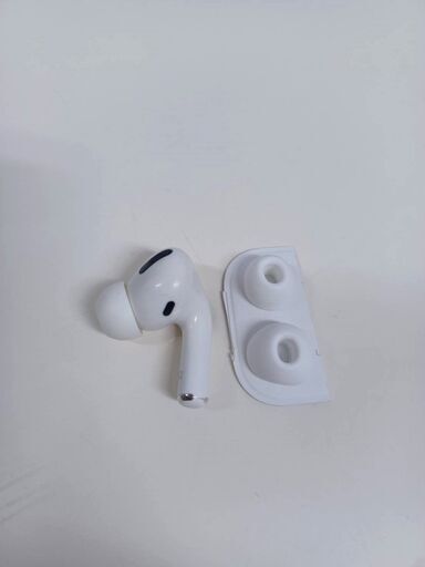 AirPods Pro 第1世代 (A2083) イヤホン 右耳(R)のみ！