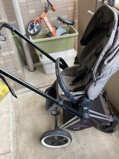 サイベックスプレミアムベビーカー