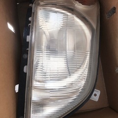 トヨタ　ダイナ　日野デュトロ　12v KOITO純正ヘッドライトの画像