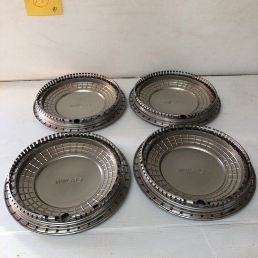 【北海道旭川市直接取引歓迎】美品 TOYOTA トヨタ 13クラウン 130系クラウン ステンレス製純正ホイールキャップ 4枚セット 
