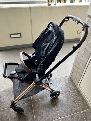 サイベックス　ミオス　ローズゴールド