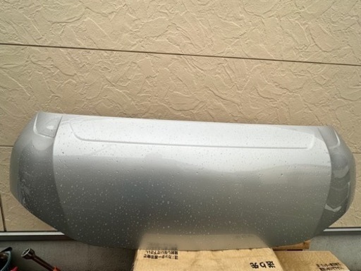 ハイエースボンネット