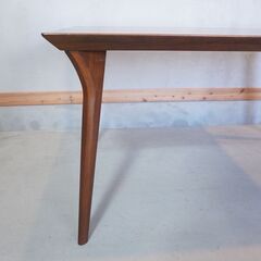 FUJI FURNITURE(冨士ファニチア)のKoti(コティ)ウォールナット材