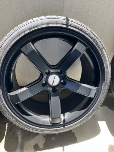 完了しました！19インチホイール　スモークブラック　ワンボックス車にオススメ