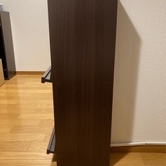 ディスプレイラック　扉付オシャレ本棚　マガジンラックの画像