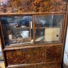 食器棚　収納　お早めに！