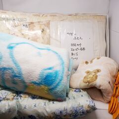 ベビー寝具　マットレス、羽毛掛布団、夏掛けタオル地、スヌーピー毛布など