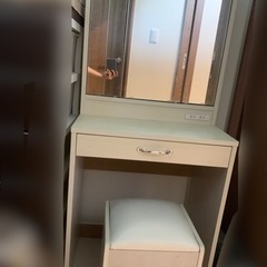 ドレッサー　の画像