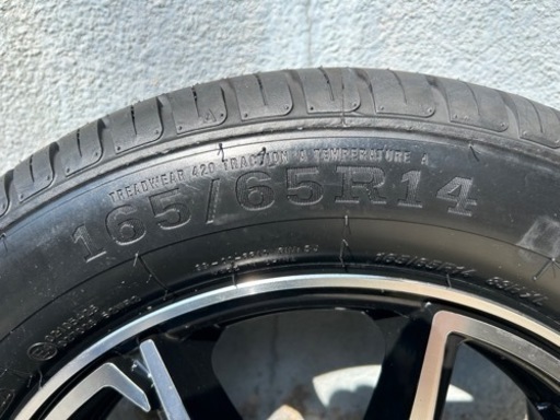 ほぼ新品 タイヤホイールセット165/65/14