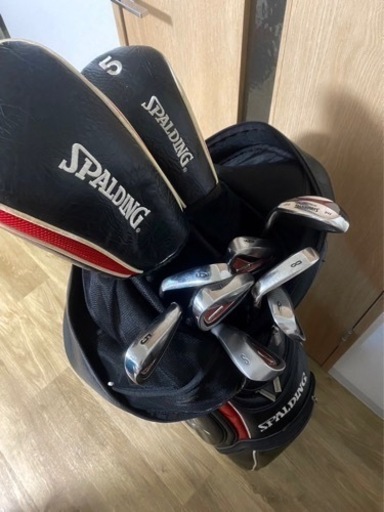 ゴルバッグとクラブのセット