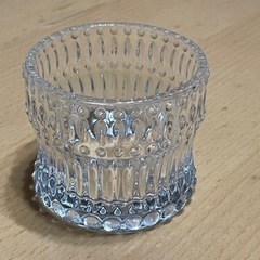 ガラス容器  蓋なしの画像