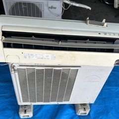 早い物勝ち‼️東芝 ルーム エアコン：RAS-2250ST 中古品
