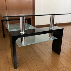 ガラス　二段ローテーブルの画像