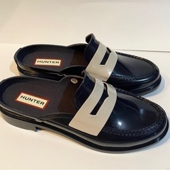 新品 ハンター 定価16,500円 バックレス ローファーの画像