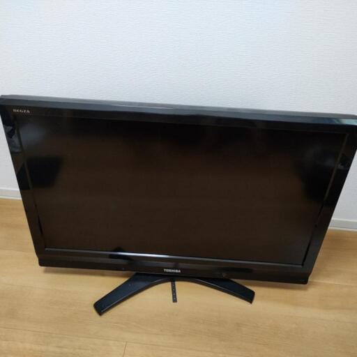 TOSHIBA　レグザ　液晶テレビ　37インチ
