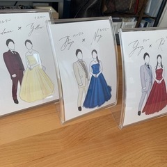ドレス当て/イラストの画像