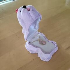 ワンコの肉球ペンダントヘッドの画像