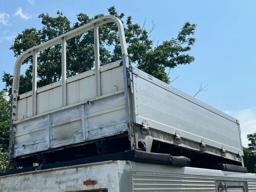 早いもの勝【希少】1.5トントラック　平ボディ　荷台　あおり　北海道江別市発