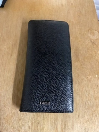 Dior バーティカルロングウォレット