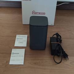 値下げしました。NTTドコモSHARPhome5GHR01ダークグレー