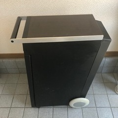 ワインセラー　ジャンク品です。