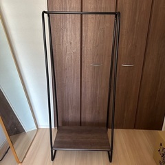 ハンガーラック　幅65cm×高さ150cm