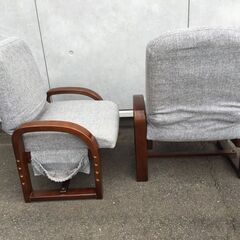 ○【早めのお取引希望！】2セットまとめ売り 座いす 座椅子 イス 角度調整可能 和室 洋室  中古品(NF230802)241-47の画像